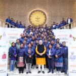 Shri Amit Shah interacts with the ‘Sarathis’ of Bharat Taxi