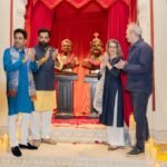 42वें वार्षिक सम्मान समर्पण समारोह की पूर्व संध्या पर महाराणा भीम सिंह एवं कर्नल जेम्स टॉड की प्रतिमाओं का किया अनावरण