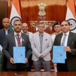 रक्षा मंत्रालय ने एएलएच एमके-II (एमआर) और वीएल-एसएचटीआईएल मिसाइलों के लिए 5,083 करोड़ रुपये के अनुबंधों पर हस्ताक्षर किए