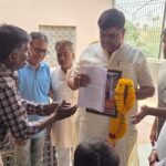 वन मंत्री संजय शर्मा ने मां सरस्वती अजारी के किए दर्शन, सौंपा ज्ञापन, फाइल देख मोर उद्यान का दिया आश्वासन