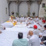 ऐतिहासिक परंपरा का निर्वहन,डॉ. लक्ष्यराज सिंह मेवाड़ ने कविराव परिवार की हवेली पर मोखाण पधार प्राचीन परम्परा को जीवंत रखा
