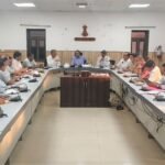 पंचायतीराज चुनाव के तहत पूर्व तैयारियों की समीक्षा बैठक सम्पन्न:निष्पक्ष एवं शांतिपूर्ण मतदान सम्पन्न करवाएं – जिला निर्वाचन अधिकारी